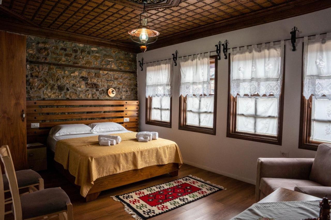 Hotel Borklad Berat Esterno foto