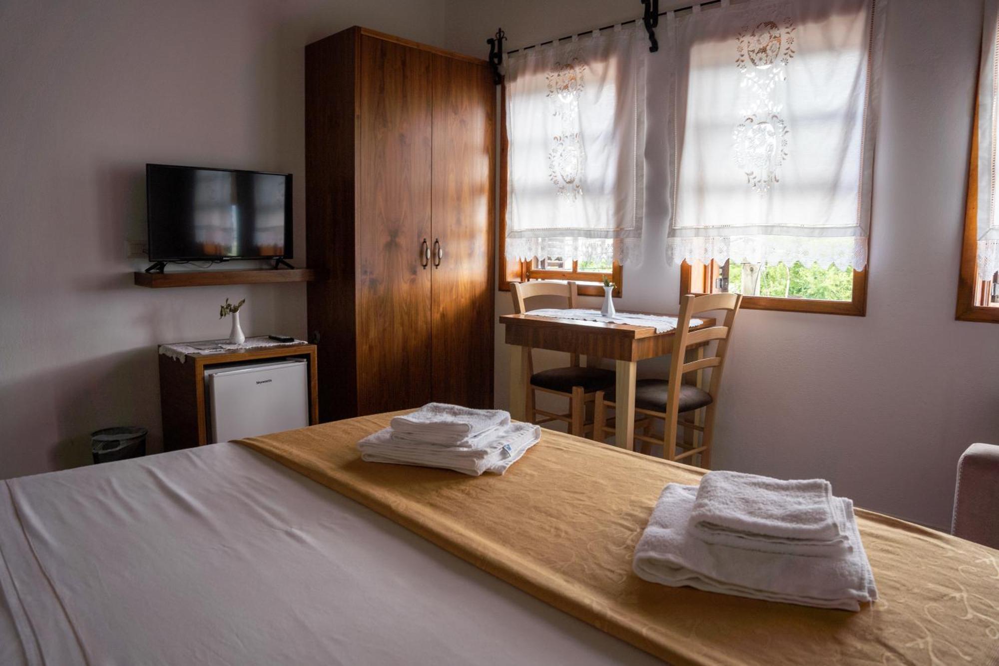 Hotel Borklad Berat Camera foto